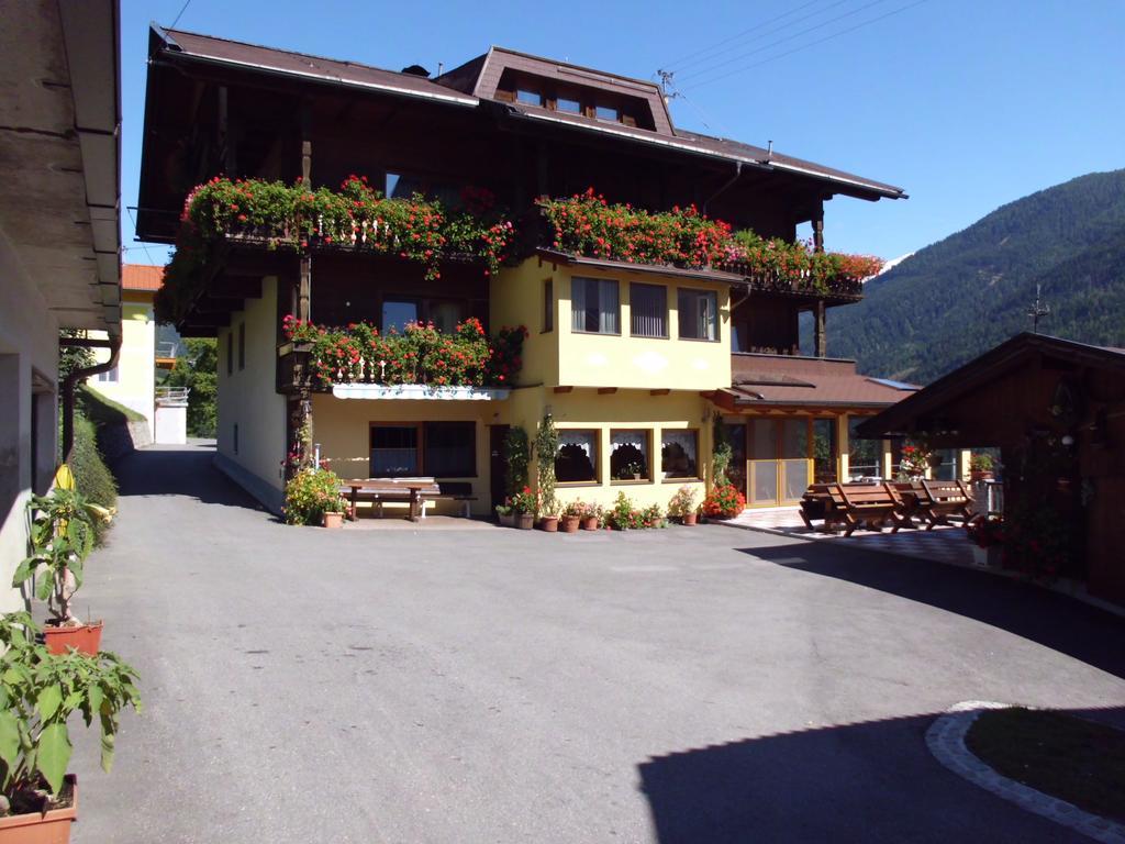 Pension Pichlerhof Шталль Экстерьер фото